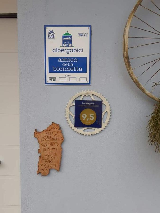 Casa Del Cicloturista Daire Santadi Dış mekan fotoğraf